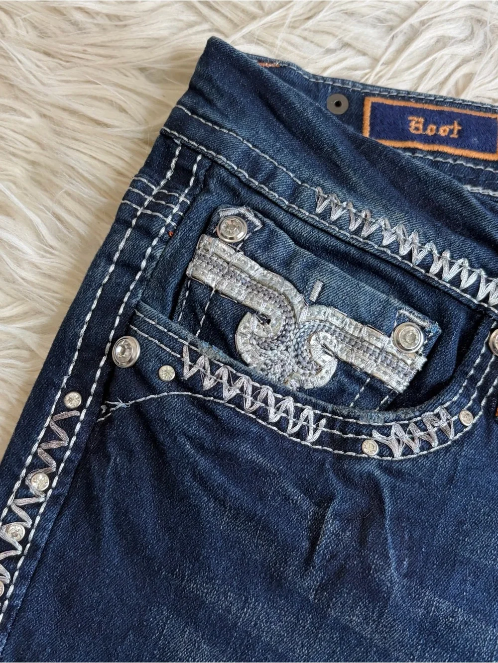 Rock Revival Betty Boot Cut Denim Jeans Women’s Size 32 Dark Wash Fleur 34”